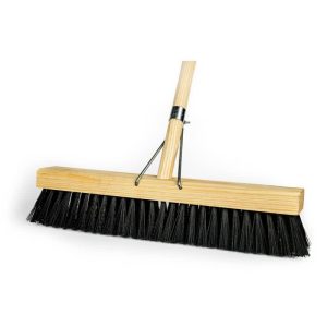 Platform broom